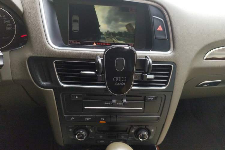 Used Audi Q5 2011 2.0TFSI Comfort Version
