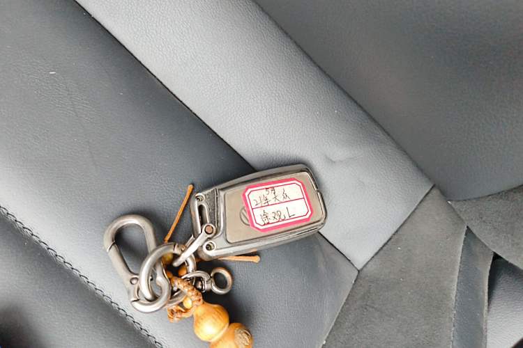 Used Volkswagen Tiguan L 2021 330TSI Automatic Two-Wheel Drive R-Line Enhanced Edition
