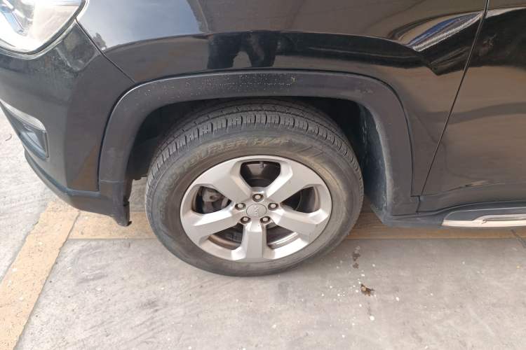 Used Jeep Compass 2017 200T Automatic Family Edition