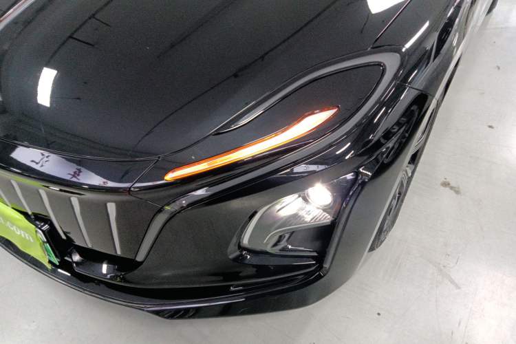 Used Hongqi E-QM5 2023 Revised Version Basic Travel Edition
