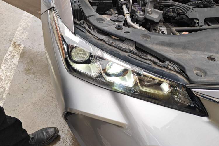 Used Toyota Avalon 2019 2.5L Touring Premium Version China V Standard
