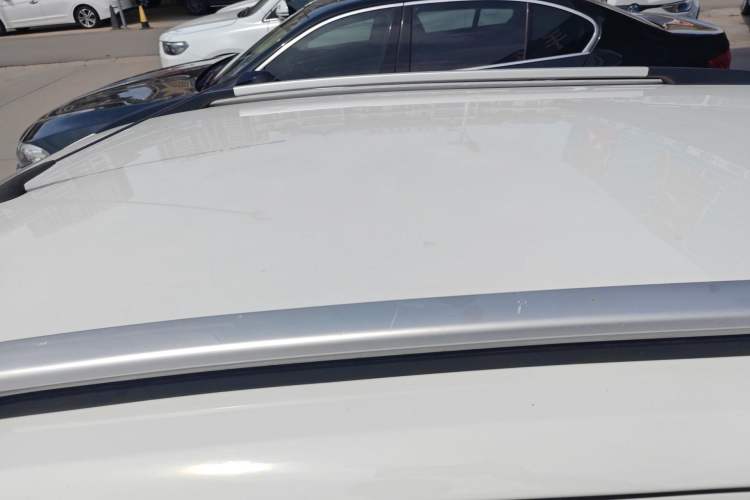 Used Baojun 310 2016 1.2L Manual Fashionable Edition Roof