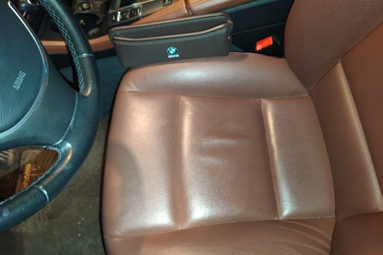 Used BMW 5 Series 2014 520Li Elegant Model Left Front Seat