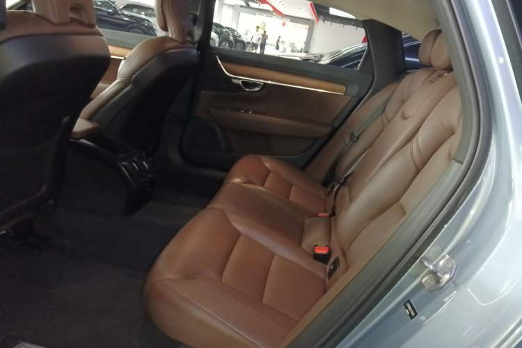 Used Volvo S90 2020 T5 Zhiyi Luxury Edition Left Rear Seat