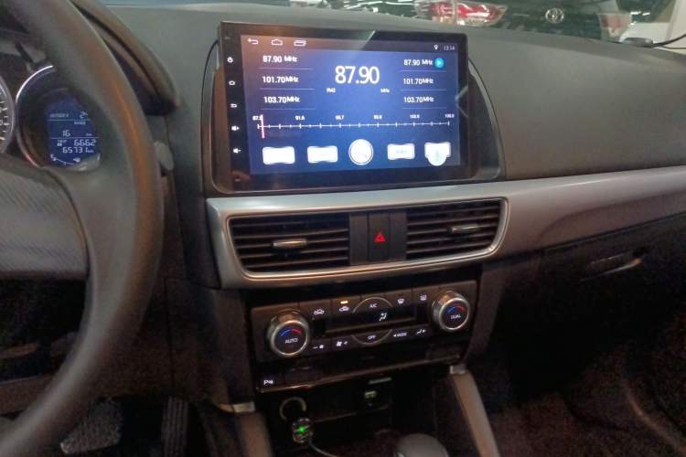 Used Mazda CX-5 2015 2.0L Automatic Two-Wheel Drive Urban Version
