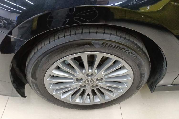 Used Toyota Camry 2024 Dual-Motor 2.0 HE Elite Edition
