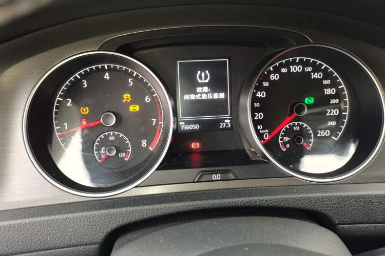 Used Volkswagen Golf 2016 230TSI Automatic Comfort Version Instrument Cluster