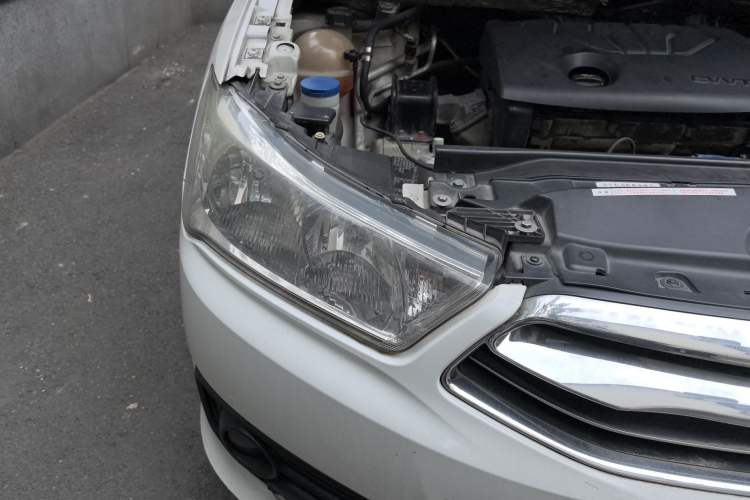 Used Citroen C-Quatre 2016 Classic Sedan 1.6L Manual - Premium Version Right Front Headlight