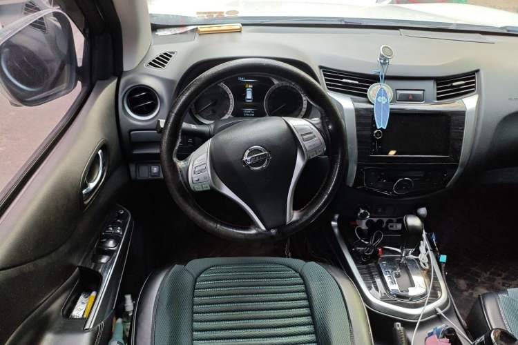 Used Nissan Terra 2018 2.5L Automatic 4x4 Flagship Edition
