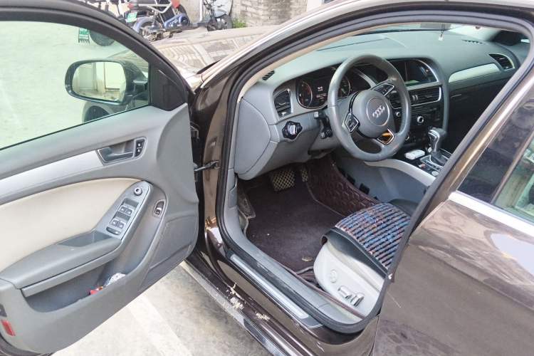 Used Audi A4L 2016 35 TFSI Collector's Edition Automatic Standard Model Driver Seat