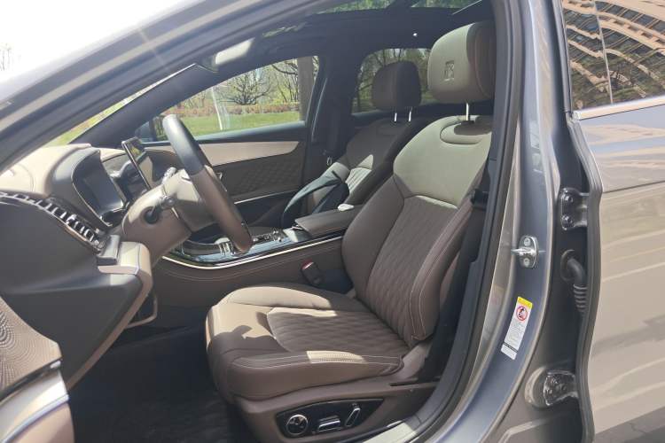 Used BYD Han 2023 EV Champion Edition 605KM Front-Drive Premium Model Left Front Seat