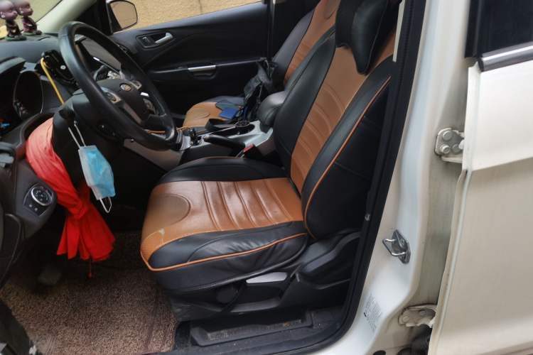 Used Ford Kuga 2016 ZhiXing Limited Edition 1.5L GTDi Two-Wheel Drive Fashion Model
