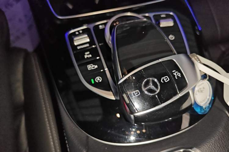 Used Mercedes-Benz E-Class 2017 E 200 Coupe Vehicle Key