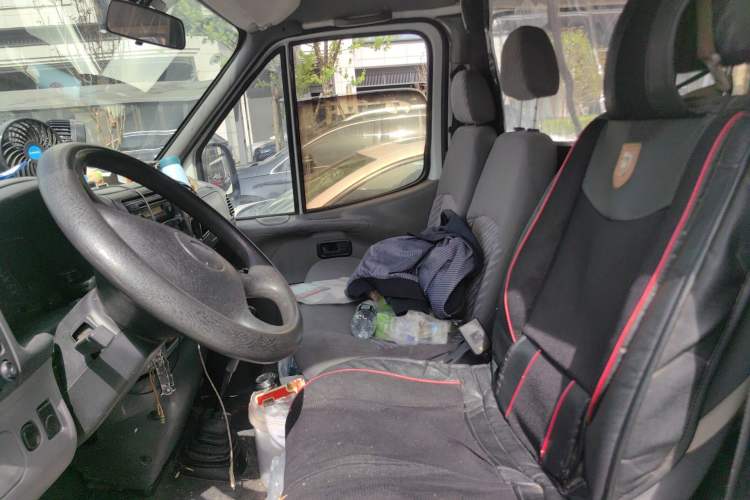 Used Ford Classic Transit 2013 2.8T Diesel Standard Version Short Wheelbase Mid-Roof JX493ZLQ4