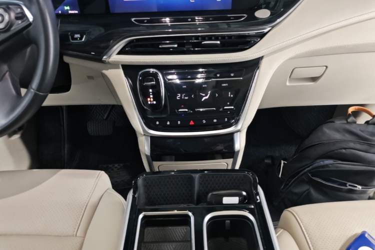 Used Buick GL8 2023 ES Lu Zun Comfort Model
