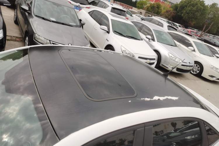 Used Ford Escort 2015 1.5L Automatic Fashion Model
