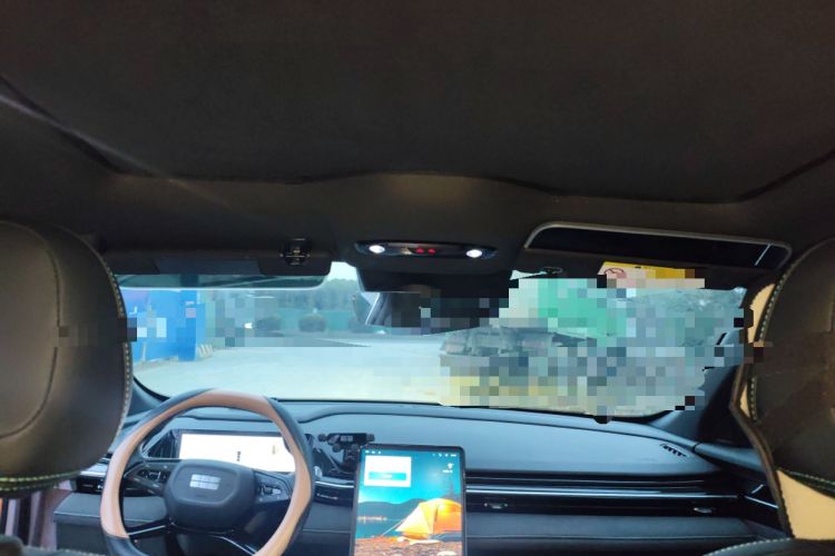 Used Geely Galaxy L6 2024 125km Creative Edition
