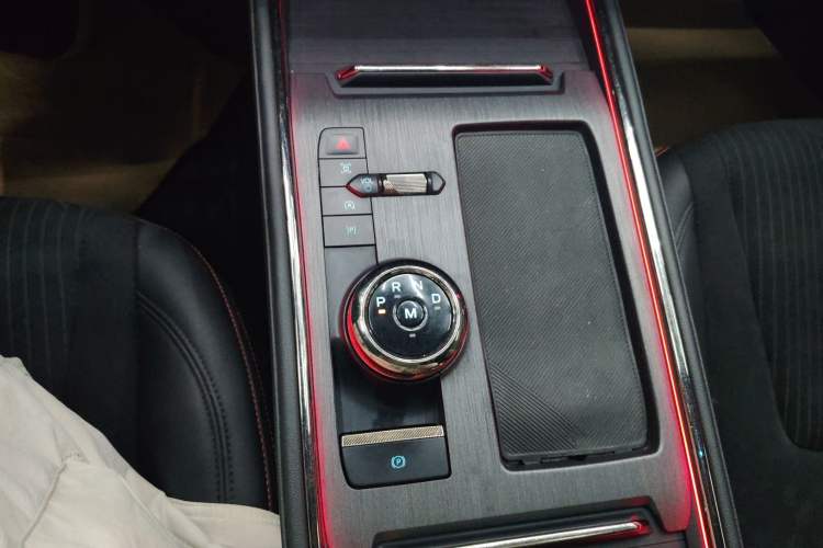 Used Ford EVOS 2022 EcoBoost 245 Sport Edition Gear Lever