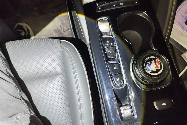 Used Buick Envision 2021 Encore Plus 652T Five-Seat Luxury Model