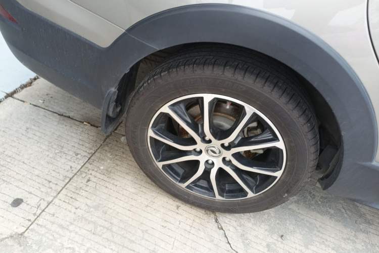 Used FORTHING SX6 2016 1.6L CVT Deluxe Model