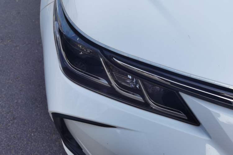 Used Toyota Corolla 2024 1.8L Smart Electric Hybrid Dual-Engine Elite Edition