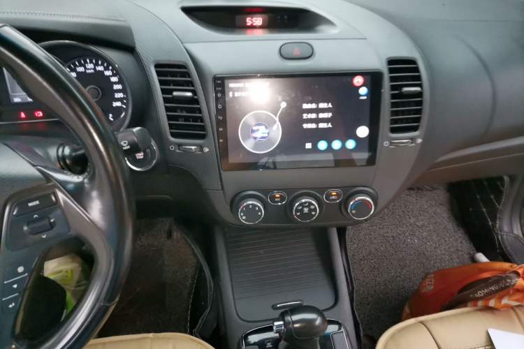 Used Kia K3 2016 1.6L Automatic GLS Audio And AC Panel