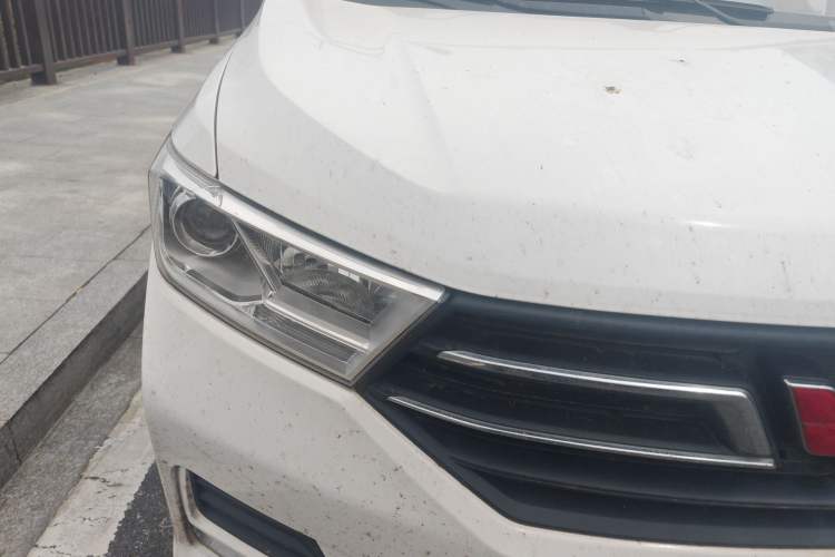 Used Wuling Hongguang 2019 1.5L S Comfort Edition China VI LAR