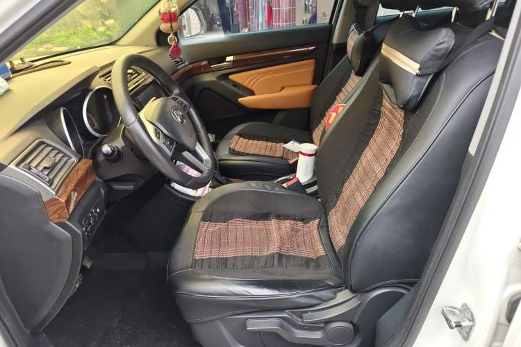 Used BAIC Weiwang S50 2016 1.5T CVT Joyful Elite Edition
