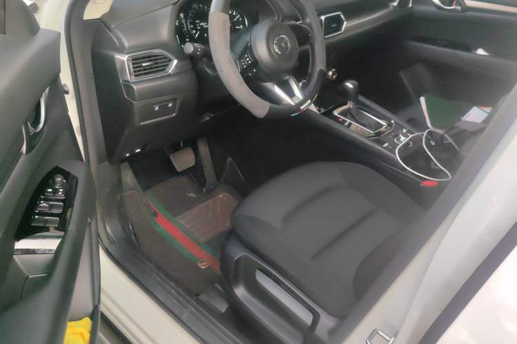 Used Mazda CX-5 2025 2.0L Automatic Two-Wheel Drive Comfort Version