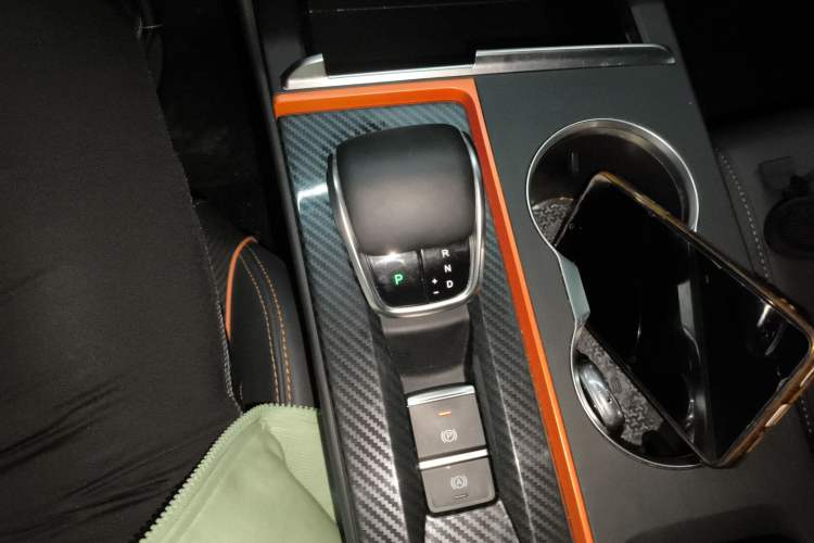 Used Chery Arrizo 5 GT 2023 1.5T CVT Enjoy Gear Lever