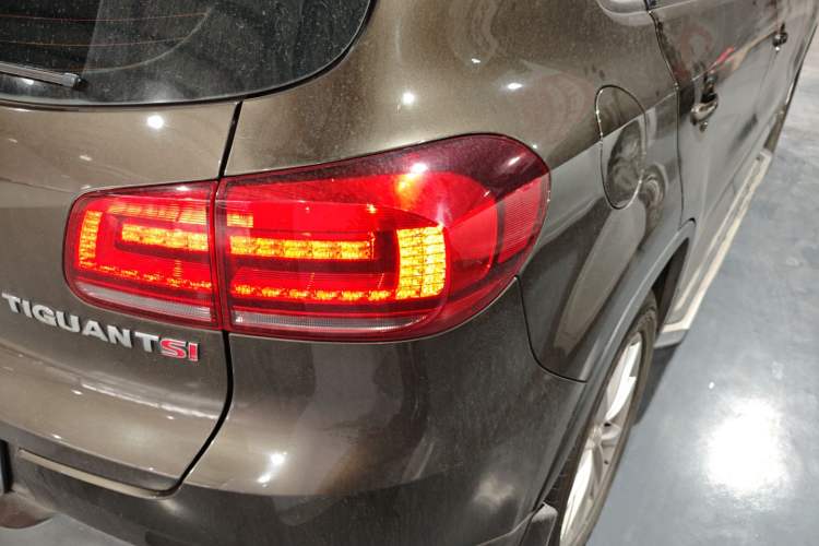 Used Volkswagen Tiguan 2015 1.8TSI Automatic Two-Wheel Drive Comfort Edition Right Rear Taillight