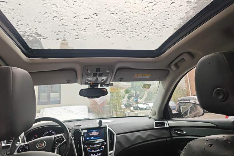 Used Cadillac SRX 2015 3.0L Comfort Version