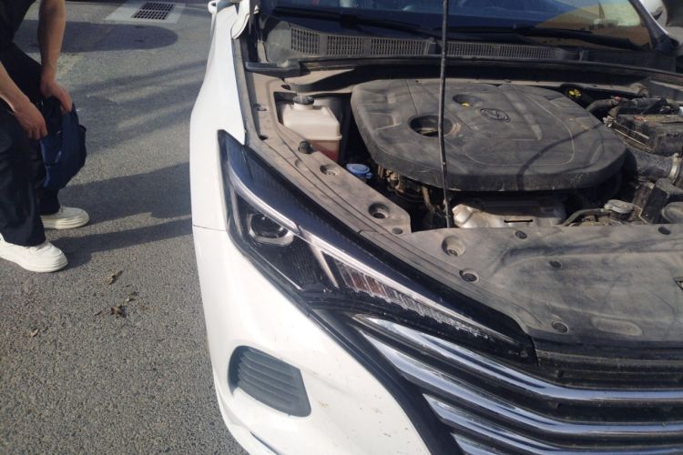 Used CHANGAN Eado 2020 PLUS 1.6L GDI Automatic Luxury Model Right Front Headlight