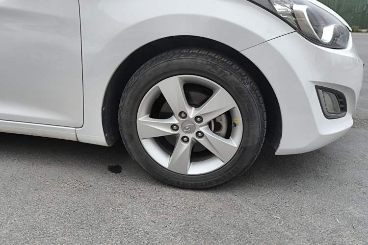 Used Hyundai Elantra (5th Generation / Langdong) 2013 1.6L Automatic Luxury Model
