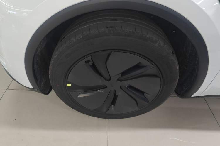 Used Tesla Model Y 2026 Rear-Drive Model