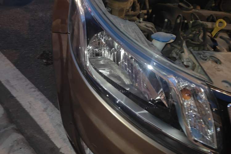Used Kia K2 2012 Hatchback 1.4L MT Cool Edition Commemorative Model
