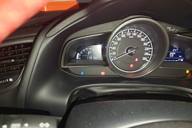 Used Mazda CX-4 2018 2.0L Automatic 2WD ZhiLing Tech Edition China V Standard
