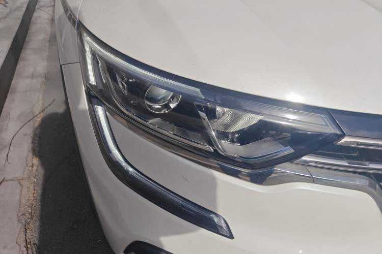 Used Renault Koleos 2017 2.0L Two-Wheel Drive Luxury Edition