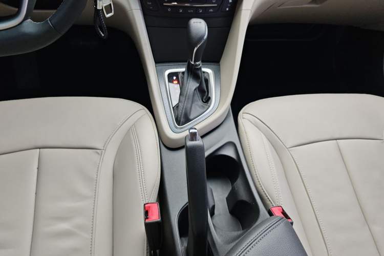 Used Buick GT 2019 15T Dual-Clutch Connected Elite Model China VI