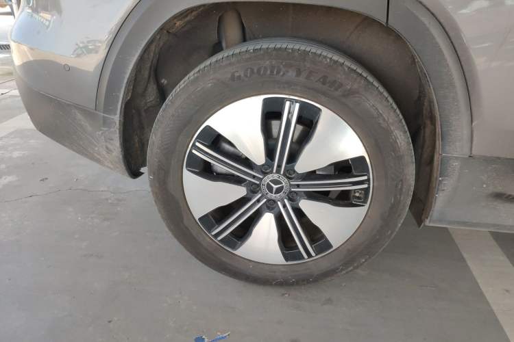 Used Mercedes-Benz EQB 2023 Facelift EQB 260 Exterior 5