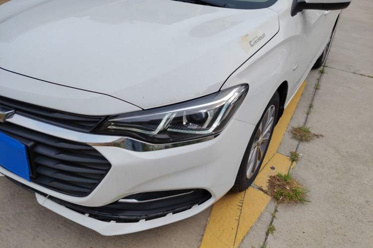 Used Chevrolet Monza 2020 320 Automatic Enjoyment Edition Left Front Headlight