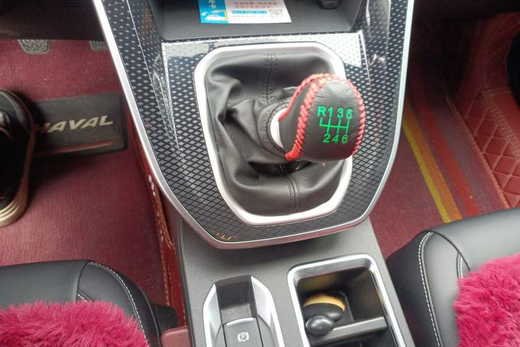 Used Haval M6 2023 PLUS 1.5T Manual Luxury Smart Connectivity Model
