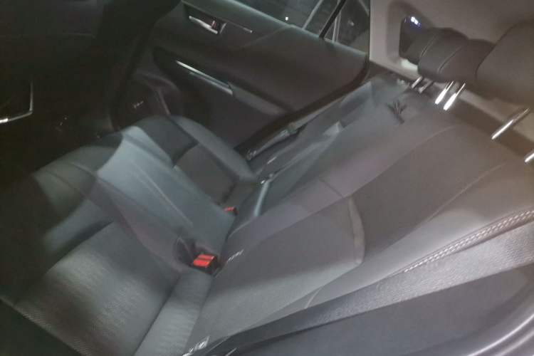 Used Toyota Venza 2023 2.0L CVT Two-Wheel Drive Prestige Version