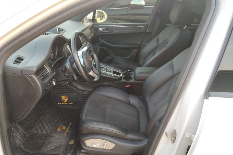 Used Porsche Macan 2021 Macan 2.0T