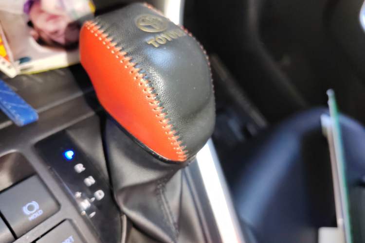 Used Toyota RAV4 2021 2.0L CVT Two-Wheel Drive Fashion Edition