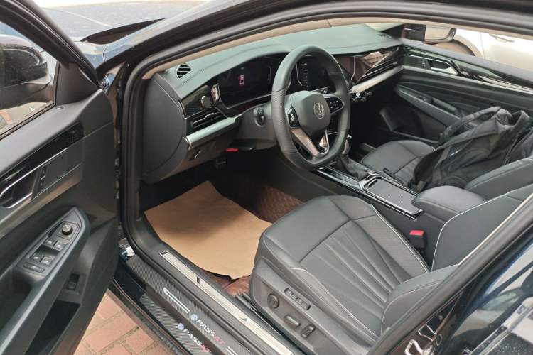 Used Volkswagen Passat 2024 380TSI Starry Luxury Edition