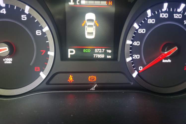 Used GAC Trumpchi GA8 2017 280T Deluxe Edition Odometer Close Up