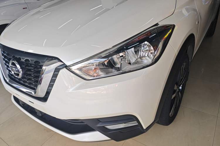 Used Nissan Kicks 2020 1.5L XL CVT Cool Enjoyment Edition Left Front Headlight