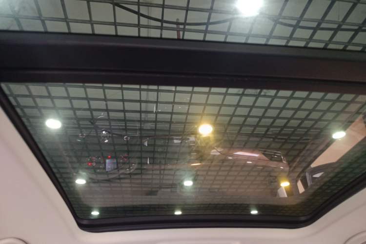 Used Volkswagen Tharu 2019 280TSI Two-Wheel Drive Comfort Edition China V Standard Headliner