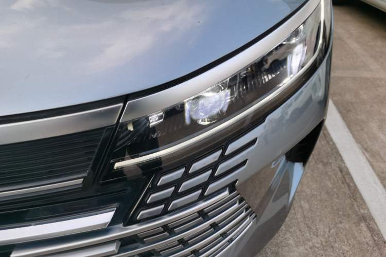 Used BYD Destroyer 05 2024 HONOR Edition DM-i 55KM Luxury Model
